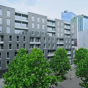 flow-apartments.warsawhotelspoland.com/
